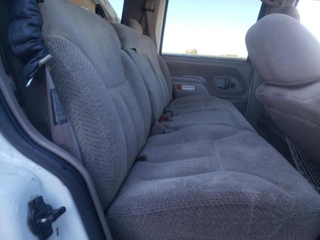 Photo 11 from auction – 1997 GMC YUKON with VIN 1GKEK13R5VJ761130