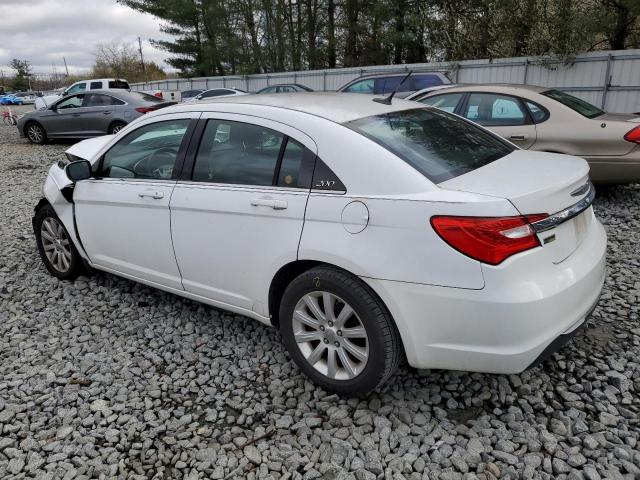 Photo 2 from auction – 2013 CHRYSLER 200 TOURIN with VIN 1C3CCBBG4DN579193