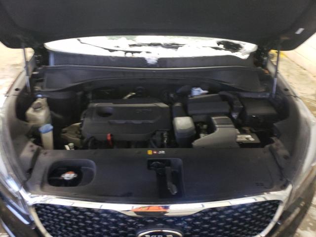 Photo 12 from auction – 2017 KIA SORENTO LX with VIN 5XYPGDA36HG245045