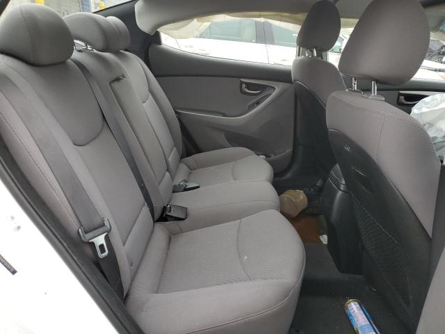 Photo 10 from auction – 2016 HYUNDAI ELANTRA SE with VIN 5NPDH4AE1GH704720