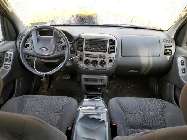 Photo 8 from auction – 2003 FORD ESCAPE XLT with VIN 1FMYU93183KE00845