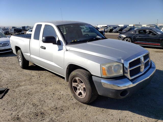 Photo 4 from auction – 2005 DODGE DAKOTA SLT with VIN 1D7HE42N75S198730