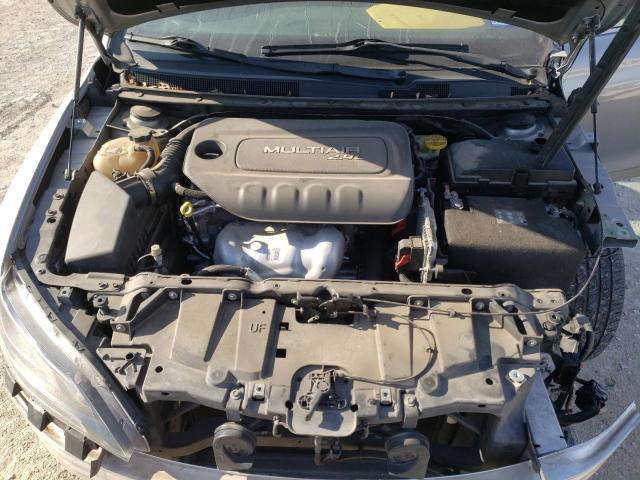 Photo 11 from auction – 2015 CHRYSLER 200 S with VIN 1C3CCCBB6FN655199