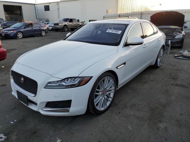 JAGUAR XF PRESTIG 2016 with VIN SAJBE4BVXGCY10174 - Photo from auction
