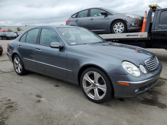 Photo 4 from auction – 2005 MERCEDES-BENZ E 320 with VIN WDBUF65J35A724236
