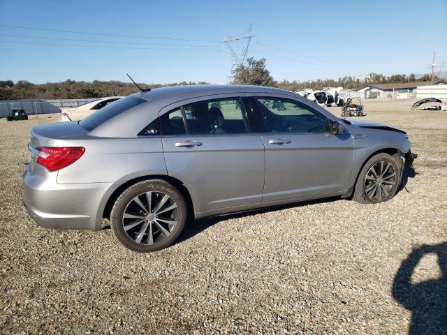 Photo 3 from auction – 2014 CHRYSLER 200 TOURIN with VIN 1C3CCBBB6EN107664
