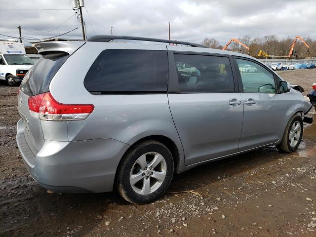 Photo 3 from auction – 2011 TOYOTA SIENNA LE with VIN 5TDKK3DC5BS146144