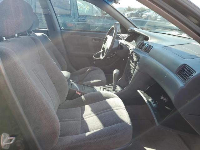 Photo 5 from auction – 2000 TOYOTA CAMRY CE with VIN 4T1BG22K7YU923025