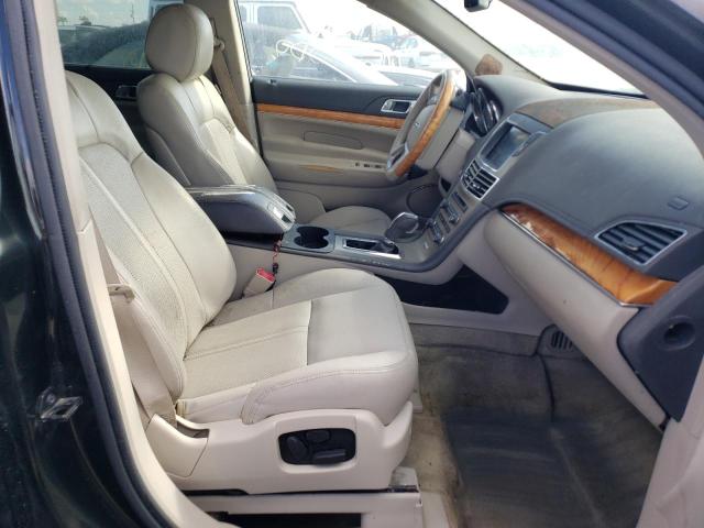 Photo 5 from auction – 2011 LINCOLN MKT with VIN 2LMHJ5FR6BBJ54801
