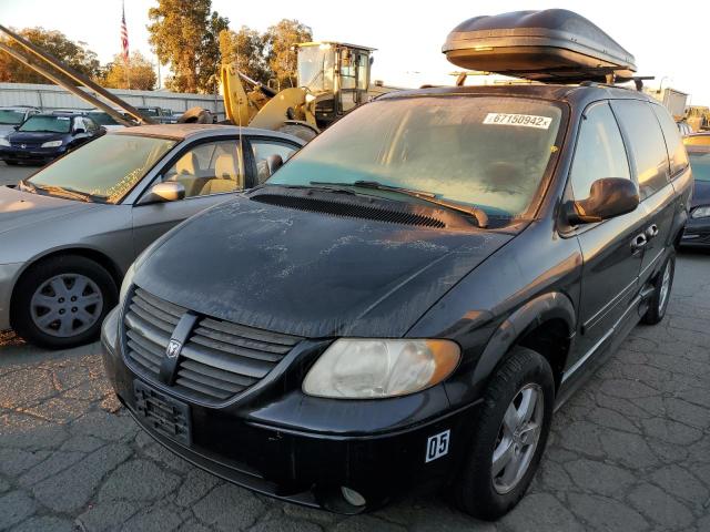 DODGE GRAND CARA 2005 with VIN 2D4GP44L85R201831 - Photo from auction