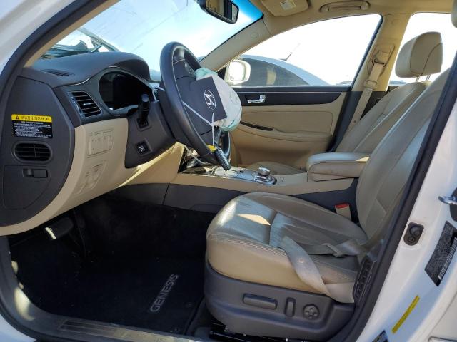Photo 7 from auction – 2011 HYUNDAI GENESIS 3. with VIN KMHGC4DE8BU142946