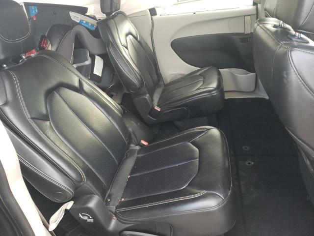 Photo 11 from auction – 2020 CHRYSLER VOYAGER LX with VIN 2C4RC1DG1LR145196