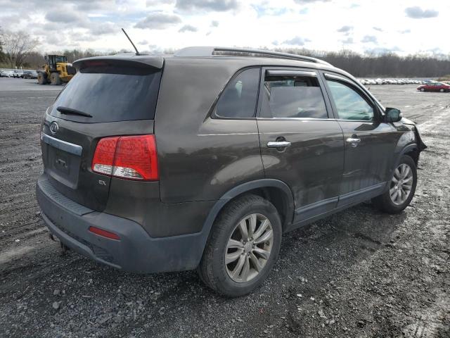 Photo 3 from auction – 2011 KIA SORENTO EX with VIN 5XYKUCA12BG132289