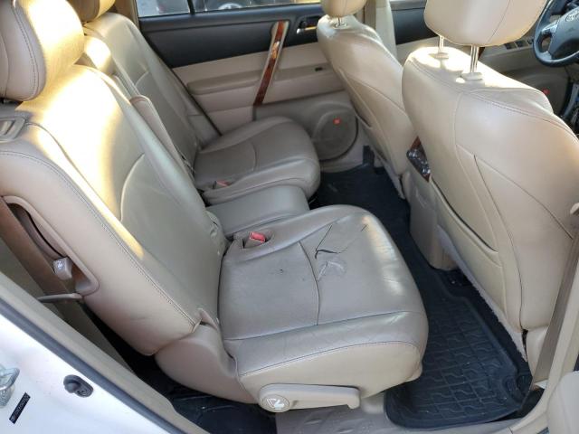 Photo 11 from auction – 2011 TOYOTA HIGHLANDER with VIN 5TDYK3EH5BS026252