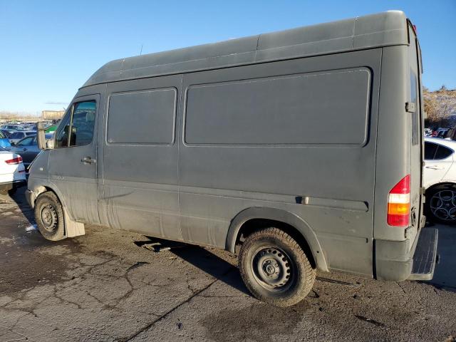 Photo 2 from auction – 2004 SPRINTER 2500 SPRIN with VIN WD2PD643545574336