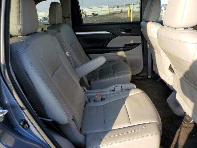 Photo 11 from auction – 2017 TOYOTA HIGHLANDER with VIN 5TDJZRFHXHS508612