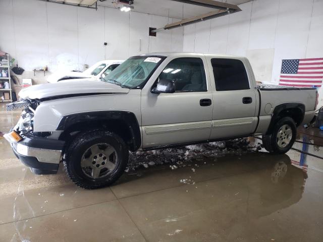 CHEVROLET SILVERADO 2005 with VIN 2GCEK13T451346947 - Photo from auction