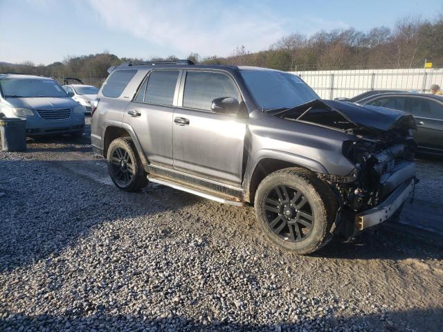 Photo 4 from auction – 2020 TOYOTA 4RUNNER SR with VIN JTEBU5JR5L5825770