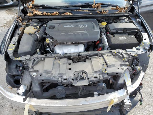Photo 11 from auction – 2016 CHRYSLER 200 LIMITE with VIN 1C3CCCAB9GN143441