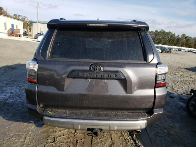 Photo 6 from auction – 2018 TOYOTA 4RUNNER SR with VIN JTEBU5JR8J5506540