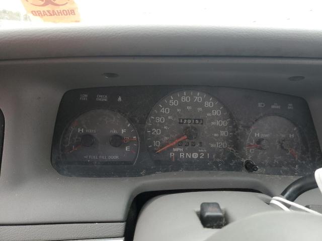 Photo 9 from auction – 2000 MERCURY GRAND MARQ with VIN 2MEFM75W8YX671142