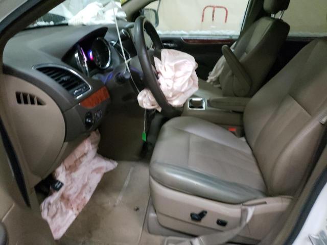 Photo 7 from auction – 2015 CHRYSLER TOWN & COU with VIN 2C4RC1CG5FR656030