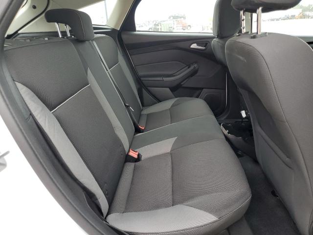 Photo 10 from auction – 2014 FORD FOCUS SE with VIN 1FADP3K20EL462552