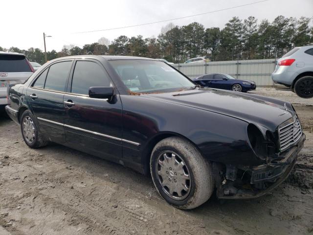 Photo 4 from auction – 1998 MERCEDES-BENZ E 320 with VIN WDBJF65F7WA565883
