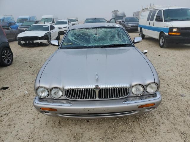 Photo 5 from auction – 2000 JAGUAR VANDENPLAS with VIN SAJDA24C8YLF13526