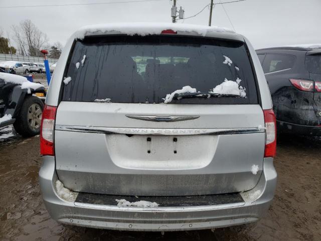 Photo 6 from auction – 2011 CHRYSLER TOWN & COU with VIN 2A4RR8DG8BR758335