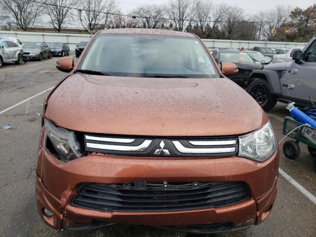 Photo 5 from auction – 2014 MITSUBISHI OUTLANDER with VIN JA4AZ3A31EZ006438