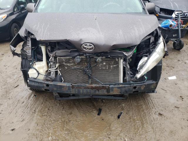 Photo 12 from auction – 2014 TOYOTA SIENNA LE with VIN 5TDKK3DC7ES523092