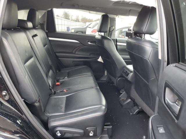 Photo 11 from auction – 2017 TOYOTA HIGHLANDER with VIN 5TDJZRFH9HS451366