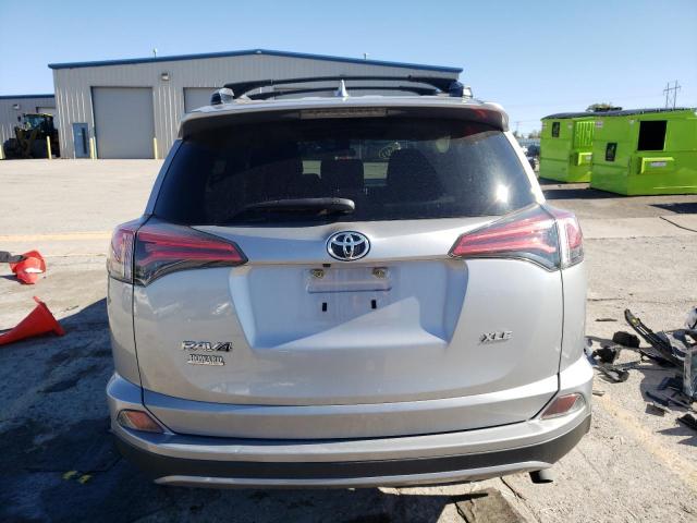 Photo 6 from auction – 2017 TOYOTA RAV4 XLE with VIN 2T3WFREV7HW323681