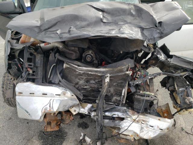 Photo 11 from auction – 2004 CHEVROLET SILVERADO with VIN 2GCEC19T841295049