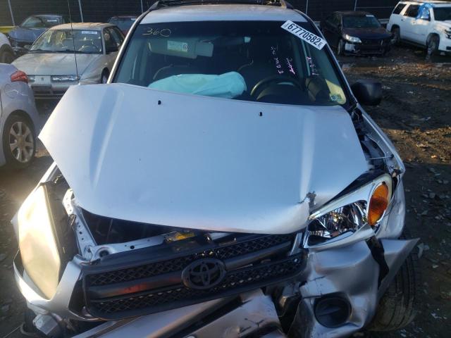 Photo 12 from auction – 2005 TOYOTA RAV4 with VIN JTEHD20V550039054