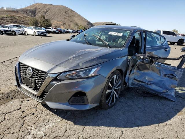 NISSAN ALTIMA SR 2020 with VIN 1N4BL4CV7LC204737 - Photo from auction