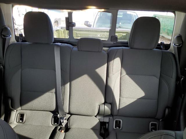 Photo 10 from auction – 2022 JEEP GLADIATOR with VIN 1C6HJTAG0NL134615