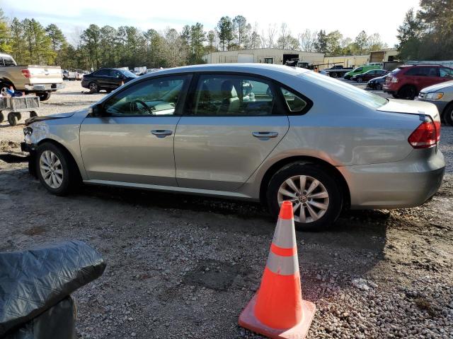 Photo 2 from auction – 2014 VOLKSWAGEN PASSAT S with VIN 1VWAP7A3XEC018400