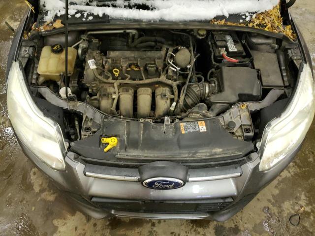 Photo 11 from auction – 2014 FORD FOCUS SE with VIN 1FADP3F22EL278739