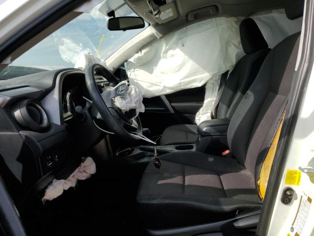 Photo 7 from auction – 2016 TOYOTA RAV4 LE with VIN JTMZFREV1GJ091833