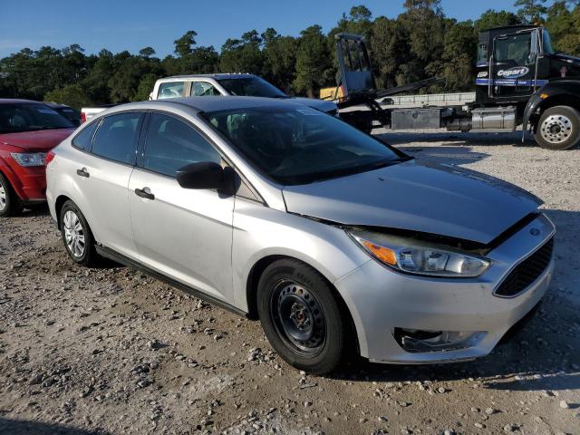 Photo 4 from auction – 2016 FORD FOCUS S with VIN 1FADP3E22GL383141