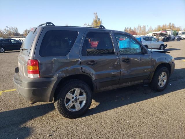 Photo 3 from auction – 2005 FORD ESCAPE HEV with VIN 1FMCU95HX5KC53306