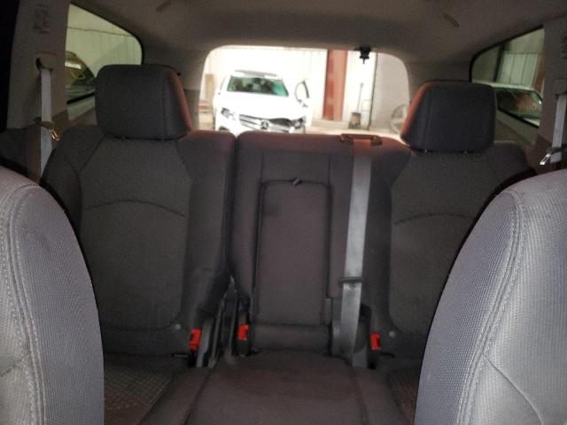 Photo 10 from auction – 2010 CHEVROLET TRAVERSE L with VIN 1GNLVFED9AS145581