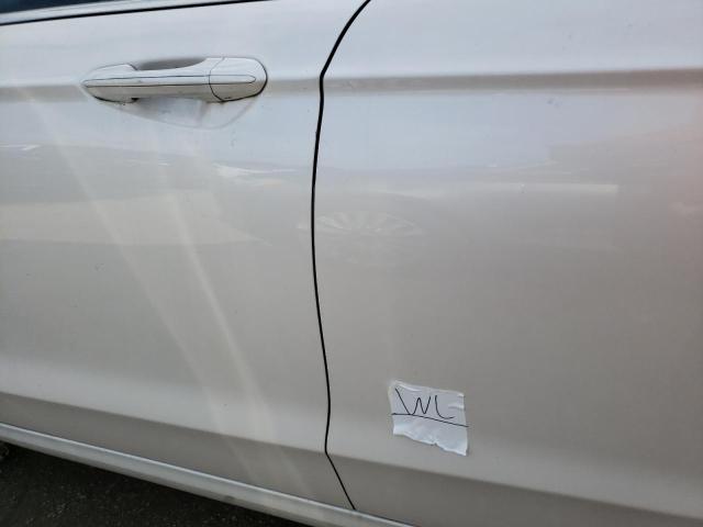 Photo 12 from auction – 2014 FORD FUSION SE with VIN 3FA6P0HD7ER386734