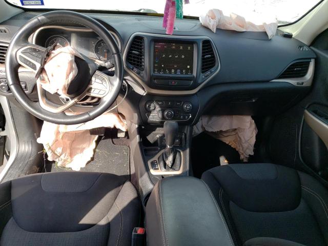 Photo 8 from auction – 2017 JEEP CHEROKEE L with VIN 1C4PJLCB2HW668188