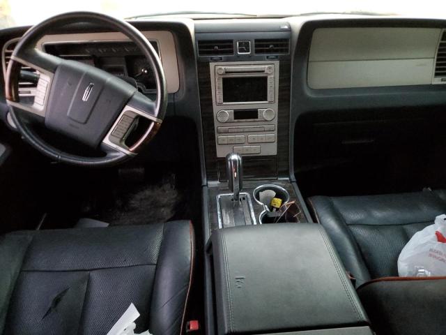 Photo 8 from auction – 2008 LINCOLN NAVIGATOR with VIN 5LMFU28528LJ22033