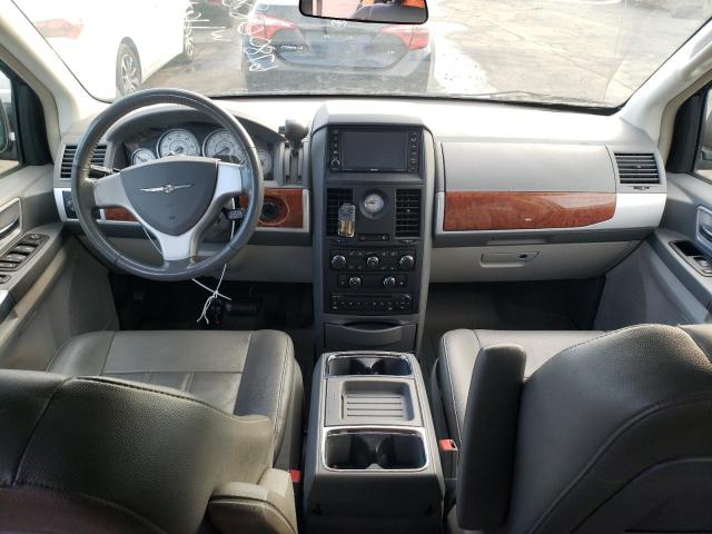 Photo 8 from auction – 2008 CHRYSLER TOWN & COU with VIN 2A8HR54P88R732206