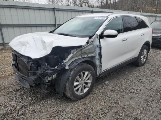 KIA SORENTO LX 2017 with VIN 5XYPGDA55HG230764 - Photo from auction