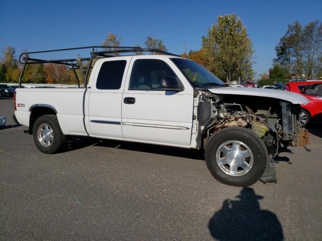 Photo 4 from auction – 2004 GMC 102 with VIN 2GTEK19T641103050